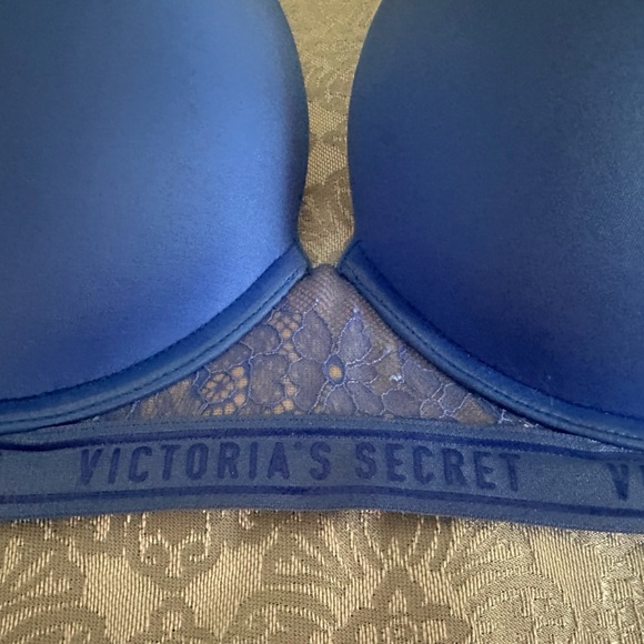 Victoria secrets sexy push up push up bra size 34DD - Picture 2 of 8